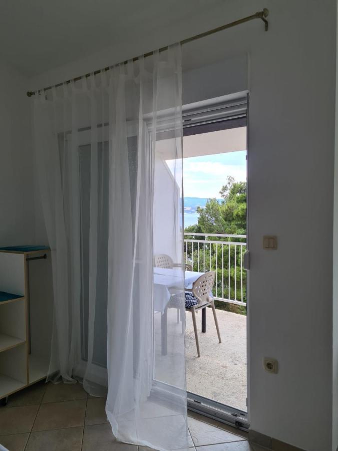 Oasis Of Peace Apartment Omiš Buitenkant foto