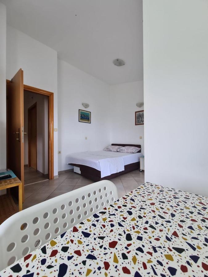 Oasis Of Peace Apartment Omiš Buitenkant foto