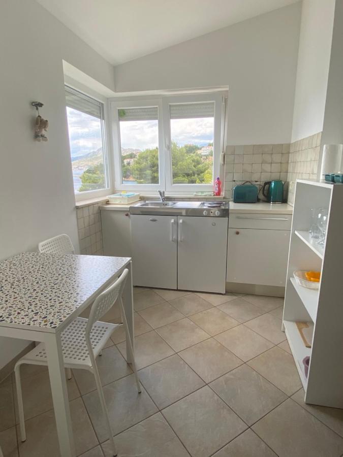 Oasis Of Peace Apartment Omiš Buitenkant foto