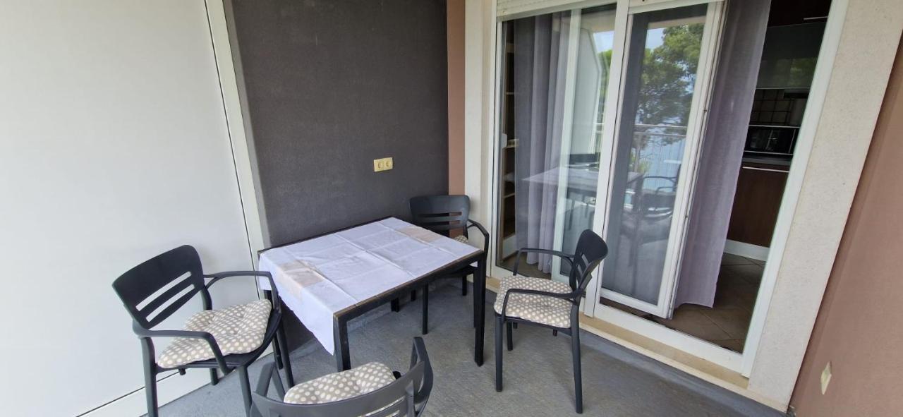 Oasis Of Peace Apartment Omiš Buitenkant foto