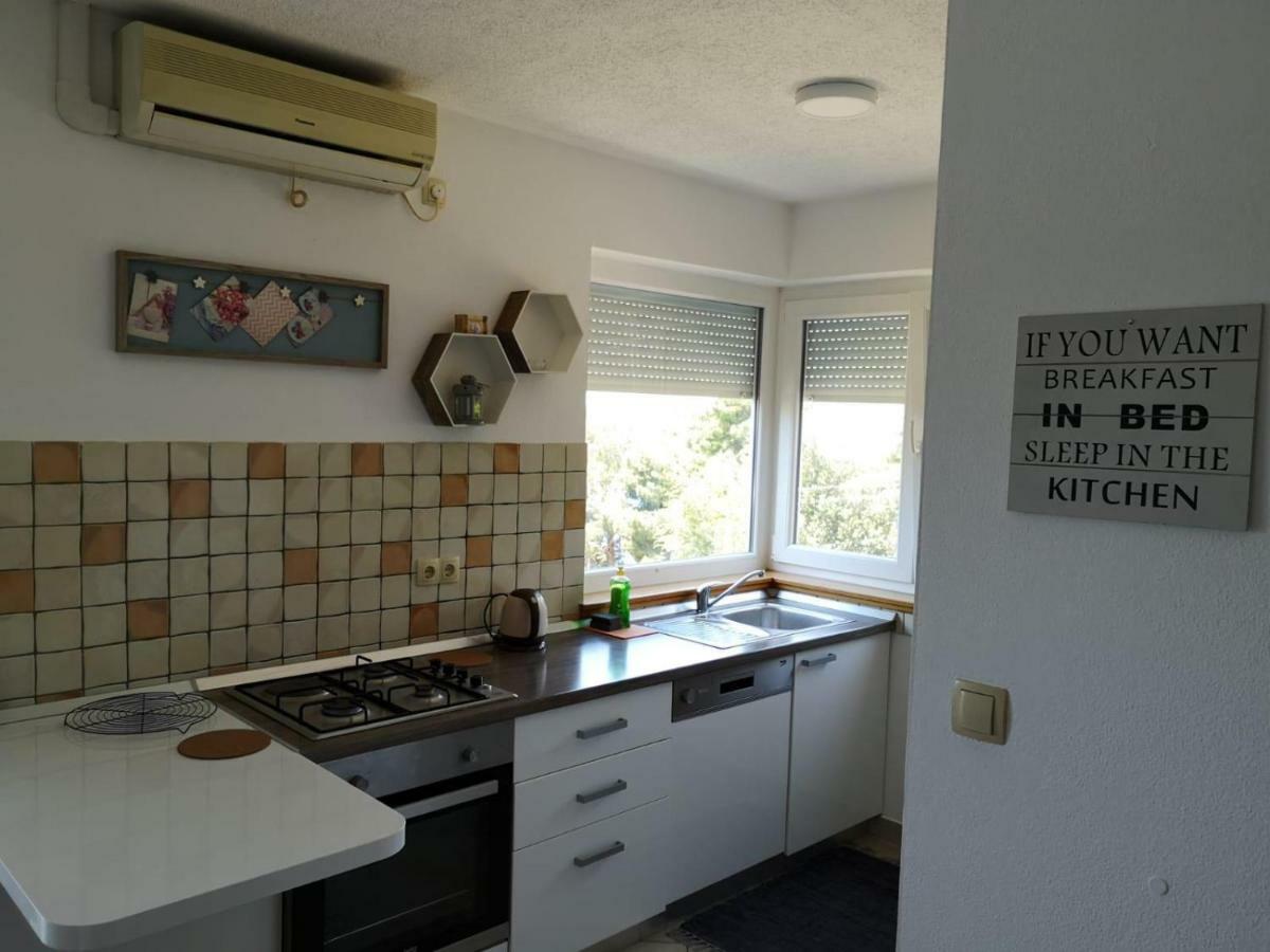 Oasis Of Peace Apartment Omiš Buitenkant foto