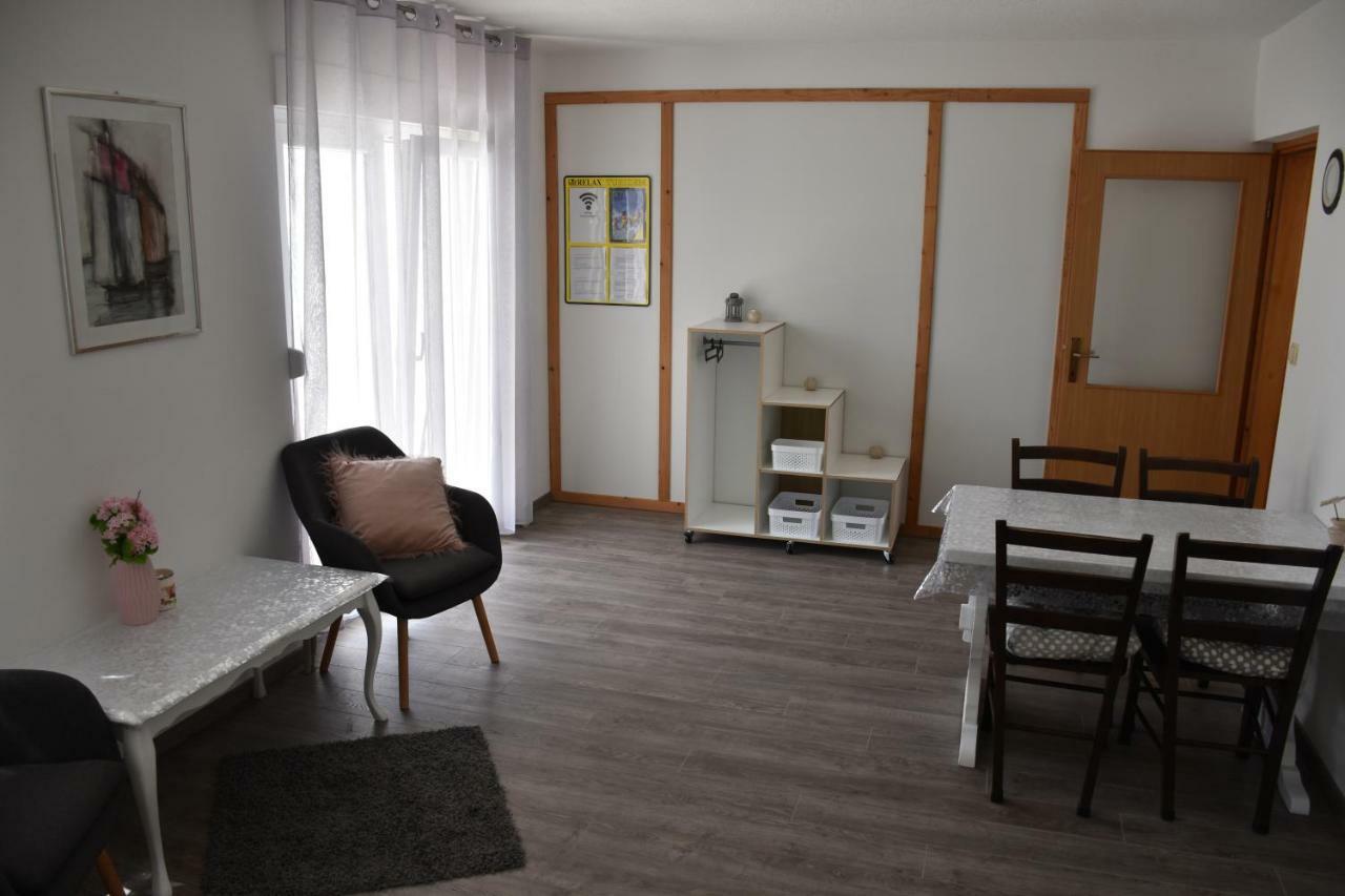 Oasis Of Peace Apartment Omiš Buitenkant foto
